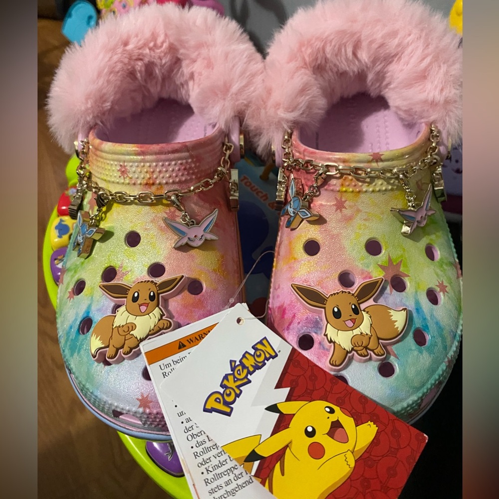 Pokemon Pastel limited edition eeveeloution clogs with Charms